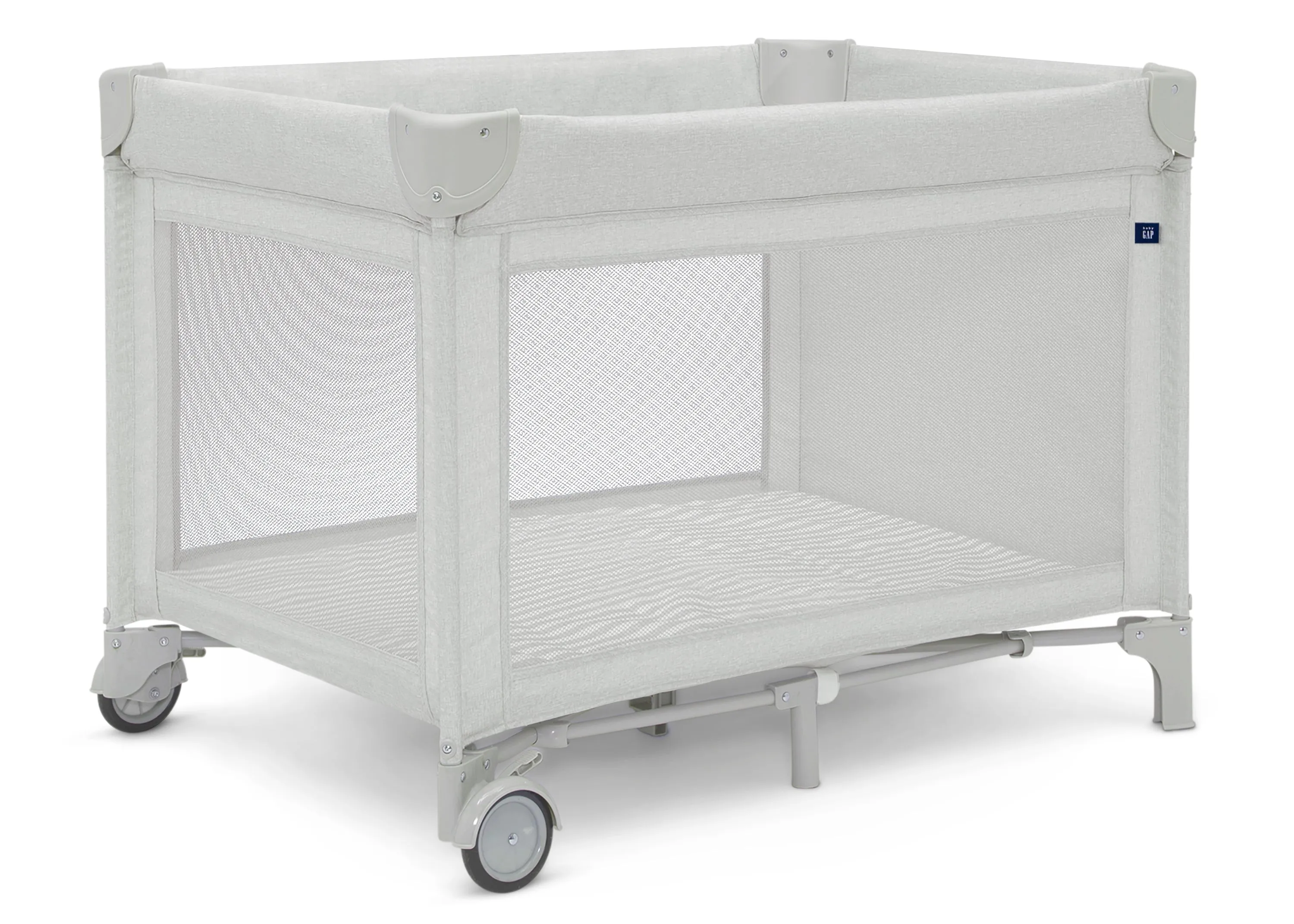 babyGap Deluxe Play Yard