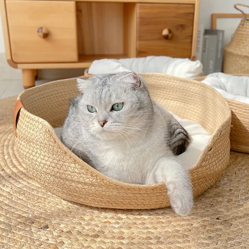 Handmade Bamboo Weaving Pet Bed for Cats